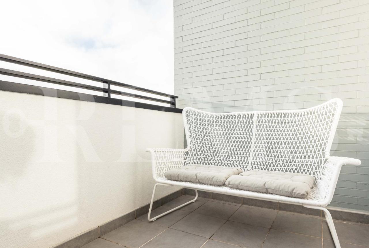 Apartamento Stylish With Balcony & Parking Near The By Rems Málaga
